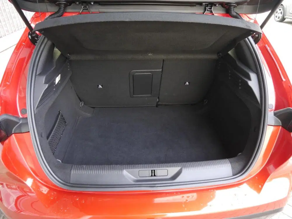 Peugeot 308 1.2 PureTech Allure uit 2023, foto 10