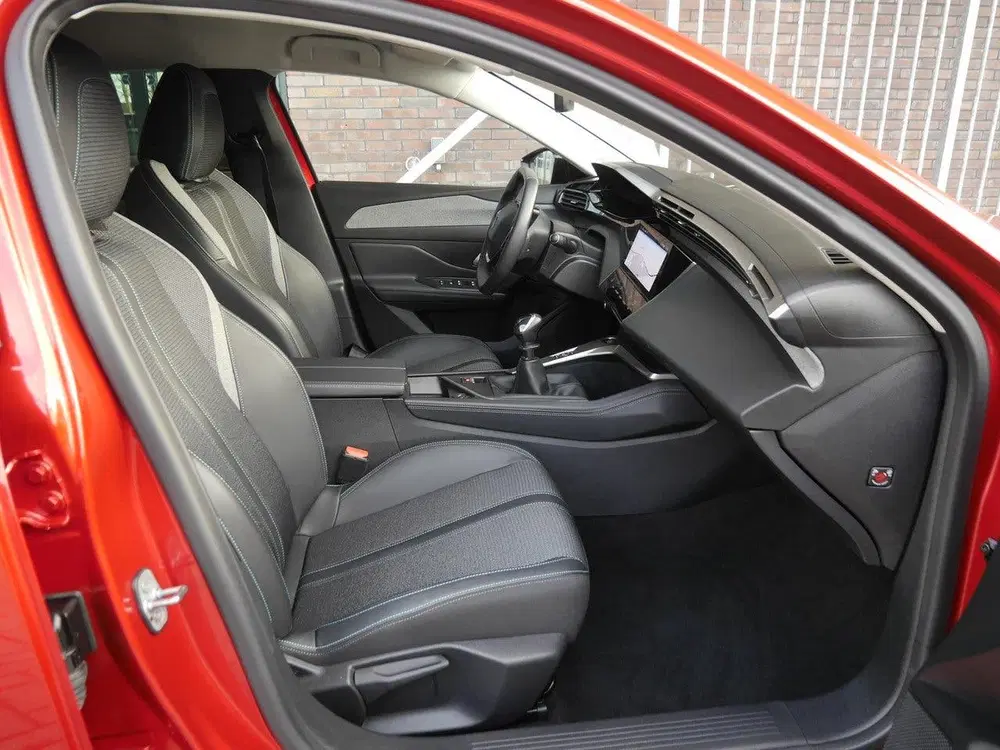 Peugeot 308 1.2 PureTech Allure uit 2023, foto 14