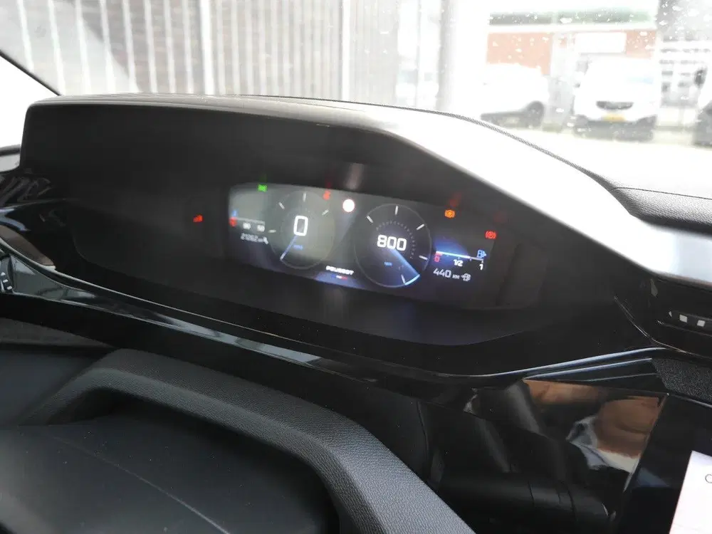 Peugeot 308 1.2 PureTech Allure uit 2023, foto 16