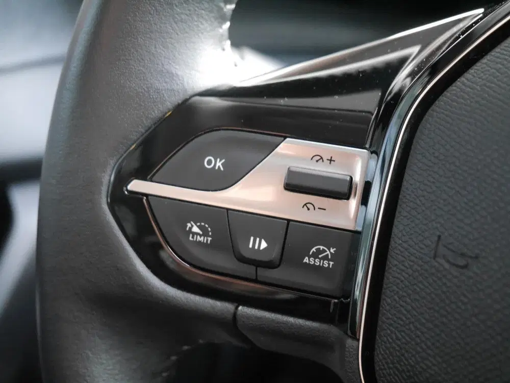 Peugeot 308 1.2 PureTech Allure uit 2023, foto 18
