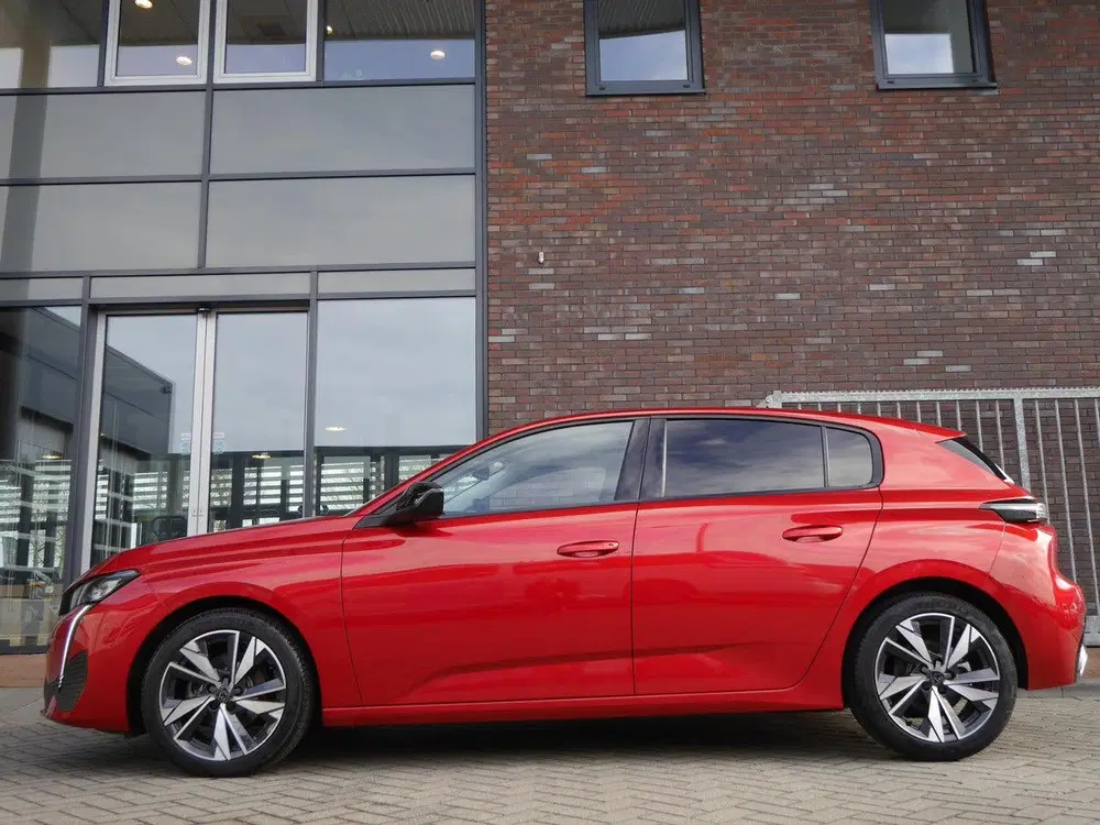 Peugeot 308 1.2 PureTech Allure uit 2023, foto 5