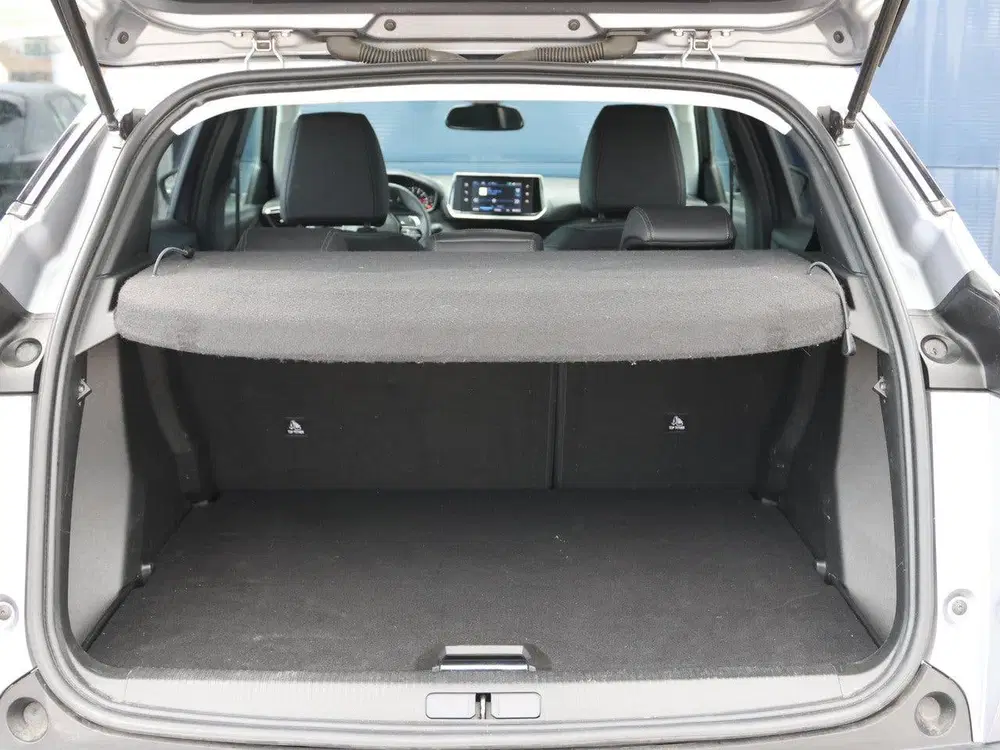 Peugeot 2008 130pk Allure uit 2022, foto 15