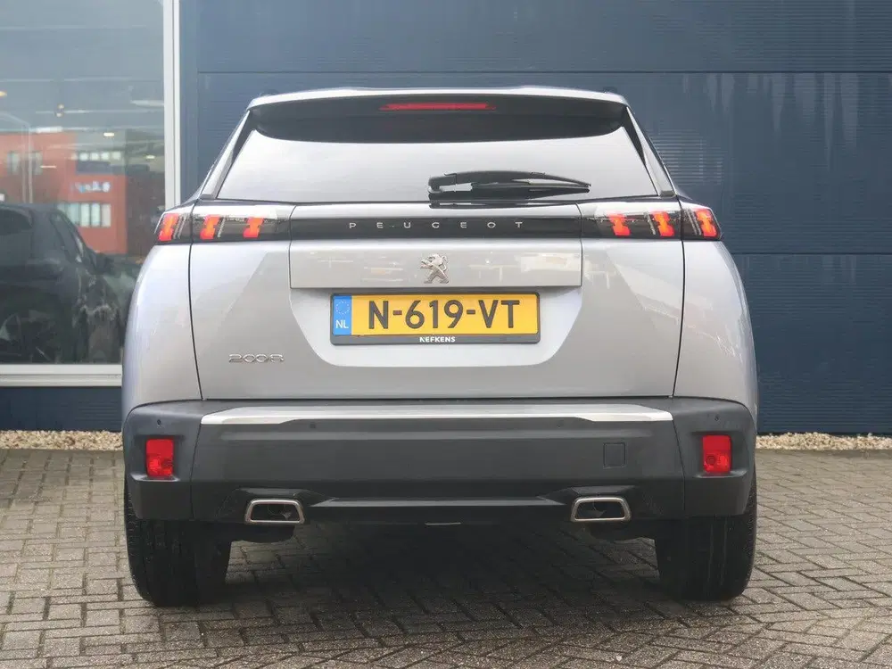 Peugeot 2008 130pk Allure uit 2022, foto 7