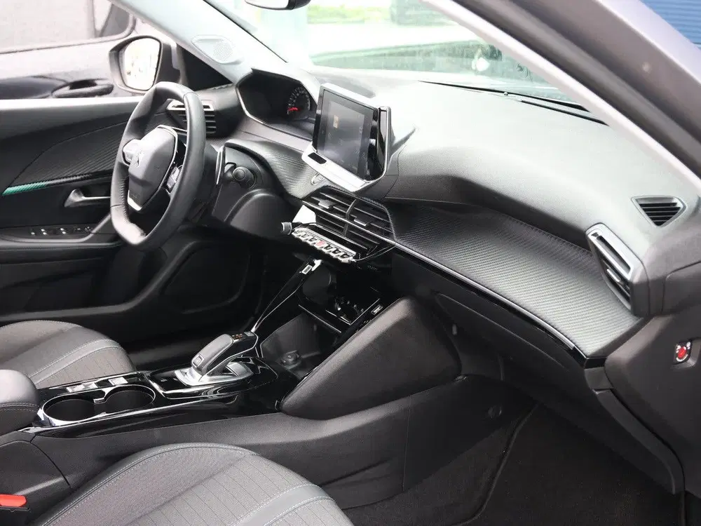 Peugeot 2008 130pk Allure uit 2022, foto 8