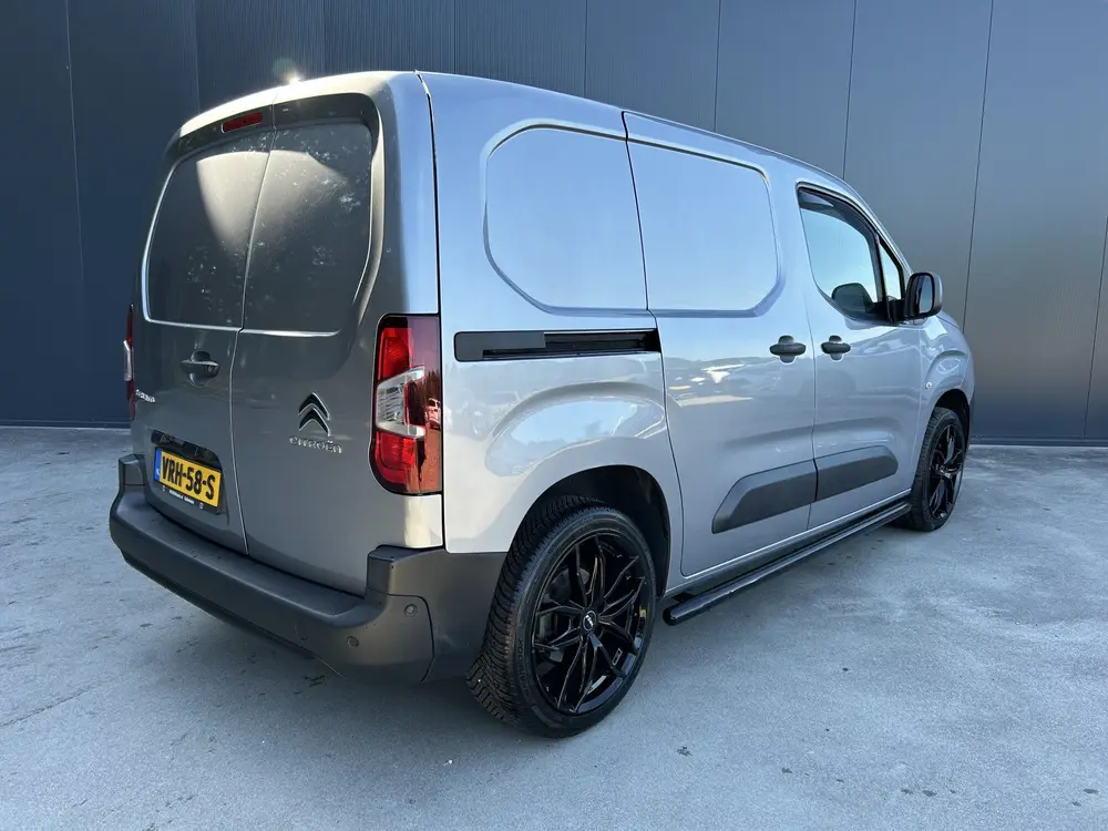 Citroën Berlingo 1.5 BlueHDI AUTOMAAT 3 PERS CAMERA NAVI CR uit 2019, foto 3