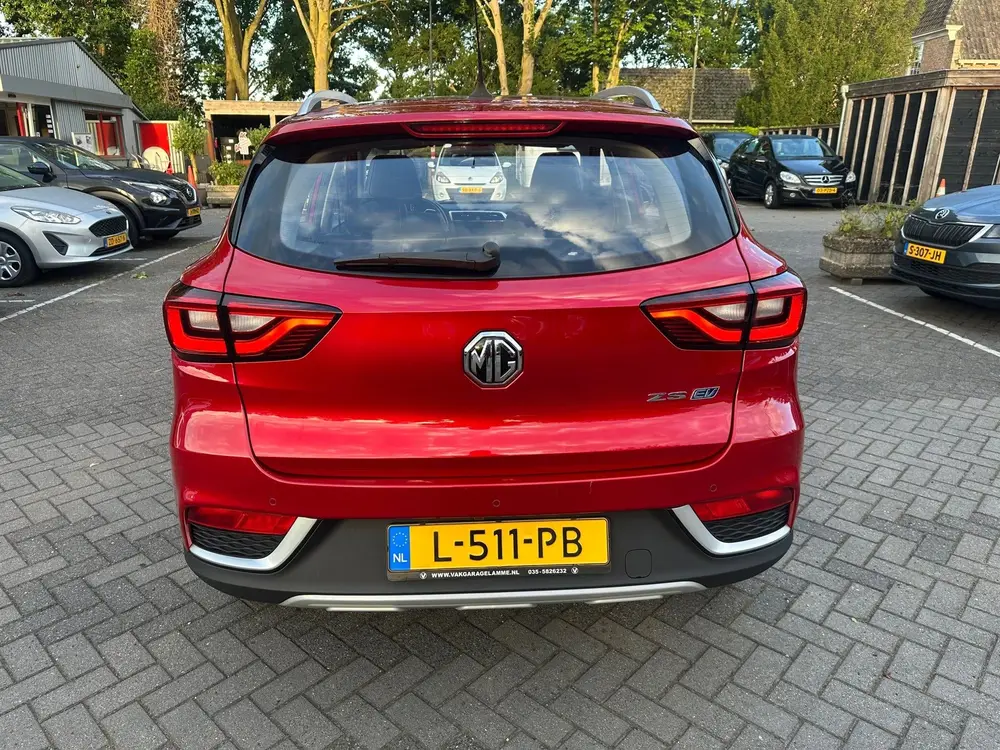 MG ZS EV Luxury 45 kWh , leer , navigatie , camera , pano uit 2021, foto 20