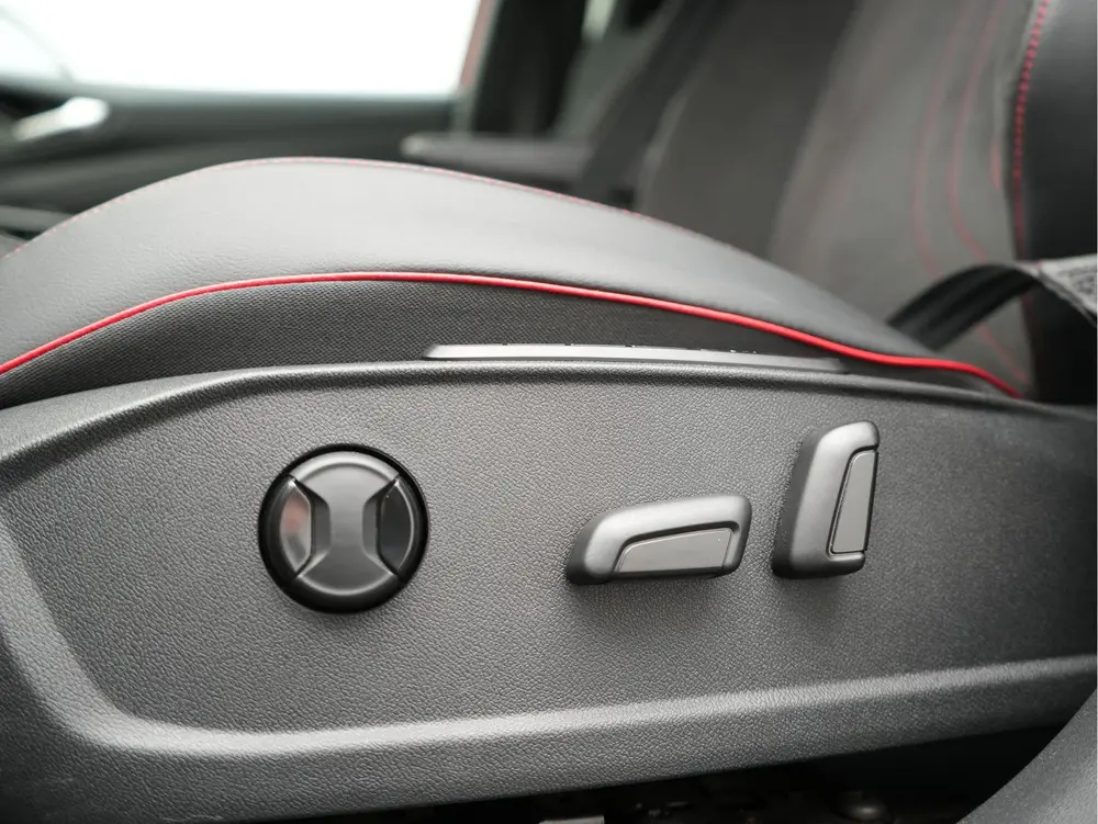 Volkswagen ID.4 GTX 4Motion 77 kWh 299pk Dealer O.H. | Sport uit 2023, foto 5
