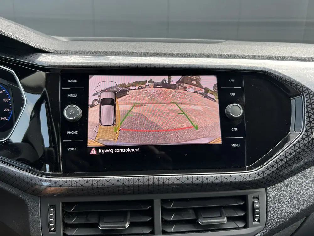 Volkswagen T-Cross 1.5 TSI 150 PK AUTOMAAT Business R LINE 1 uit 2020, foto 8