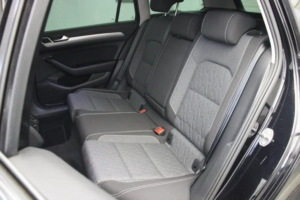 Volkswagen Passat Variant 2.0 TDI Business Automaat - Digita uit 2023, foto 10