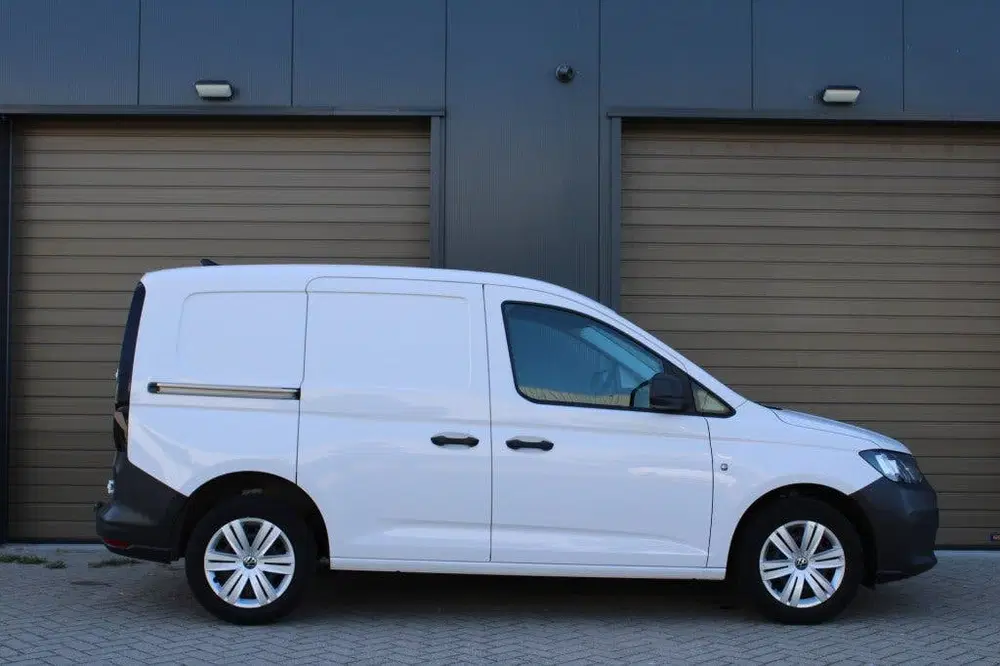 Volkswagen Caddy CARGO 2.0 TDI L1 uit 2021, foto 3