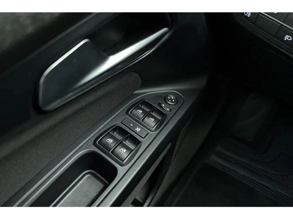 Fiat Tipo Stationwagon Cross 1.5 Hybrid Automaat uit 2022, foto 18