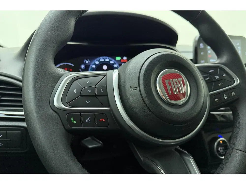 Fiat Tipo Stationwagon Cross 1.5 Hybrid Automaat uit 2022, foto 20