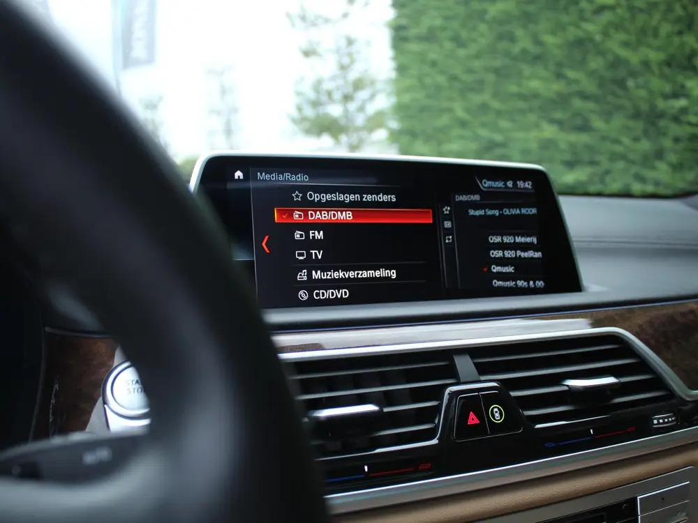 BMW 7-serie 7 Serie 740Le iPerformance High Executive uit 2019, foto 14