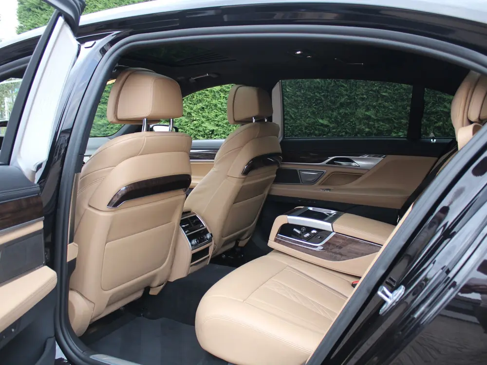 BMW 7-serie 7 Serie 740Le iPerformance High Executive uit 2019, foto 6