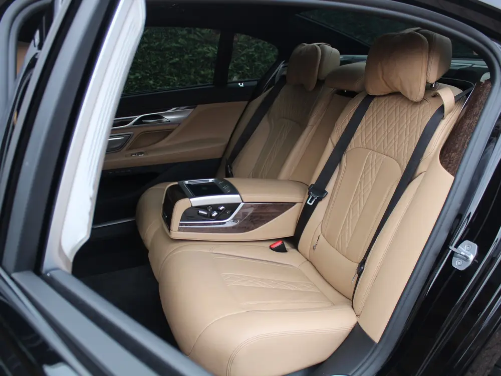 BMW 7-serie 7 Serie 740Le iPerformance High Executive uit 2019, foto 7