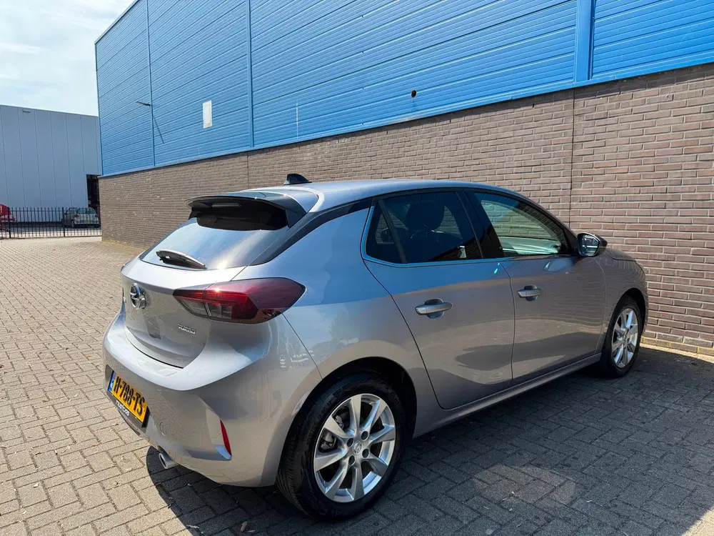 Opel Corsa 1.2 GS Line uit 2020, foto 3
