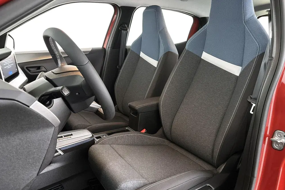 Opel Frontera Electric Edition 44 kWh Camera Apple CarPl uit 2026, foto 6