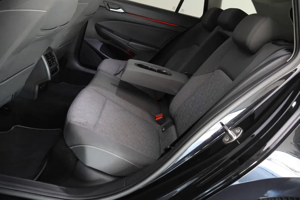 Volkswagen Golf Variant 1.5 TSI 150Pk MOVE Business FULL LED uit 2024, foto 11