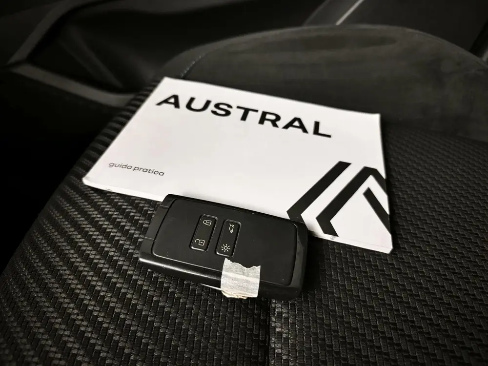 Renault Austral 1.2 E-Tech full hybrid 200 iconic esprit A uit 2024, foto 6