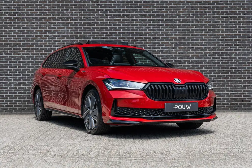 Skoda Superb 1.5 TSI 204pk PHEV Sportline Business uit 2025, foto 10