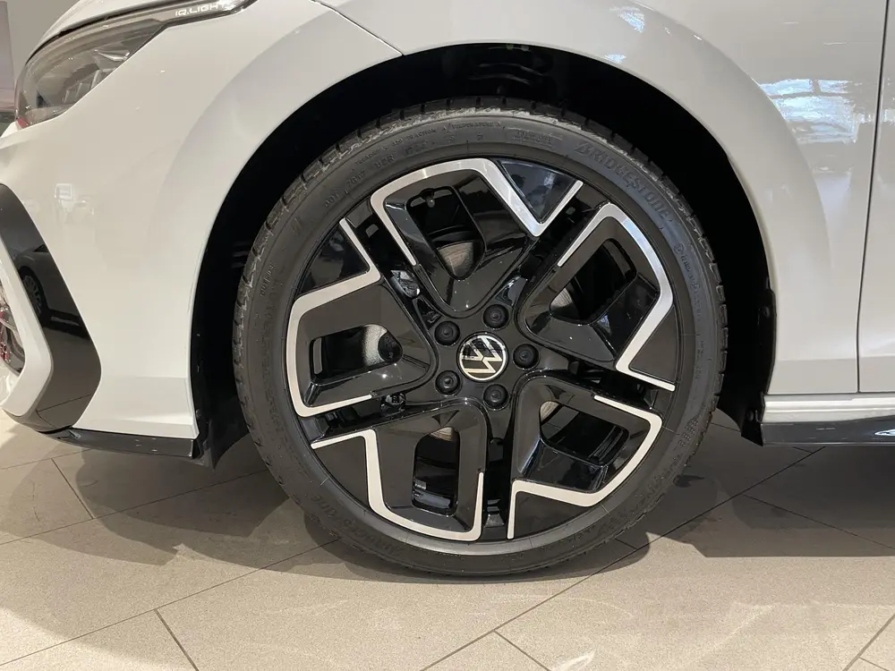 Volkswagen Golf Variant 1.5 eTSI R-Line Edition 116 PK | Aut uit 2025, foto 2