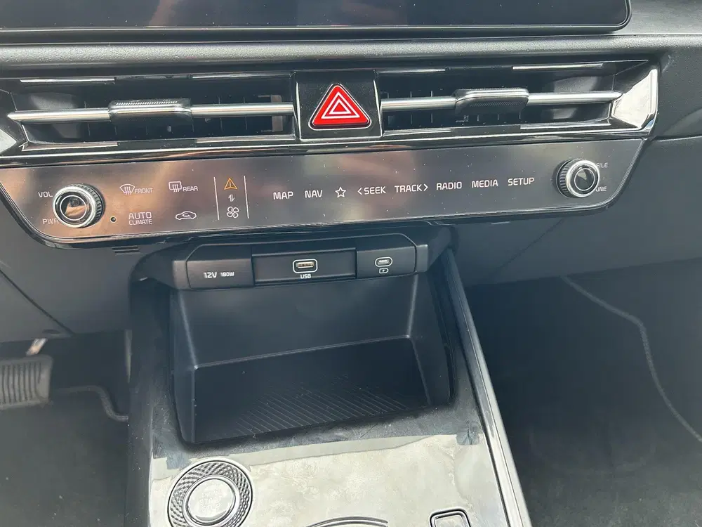 Kia Niro 1.6 GDi Hybrid DynamicLine uit 2026, foto 18