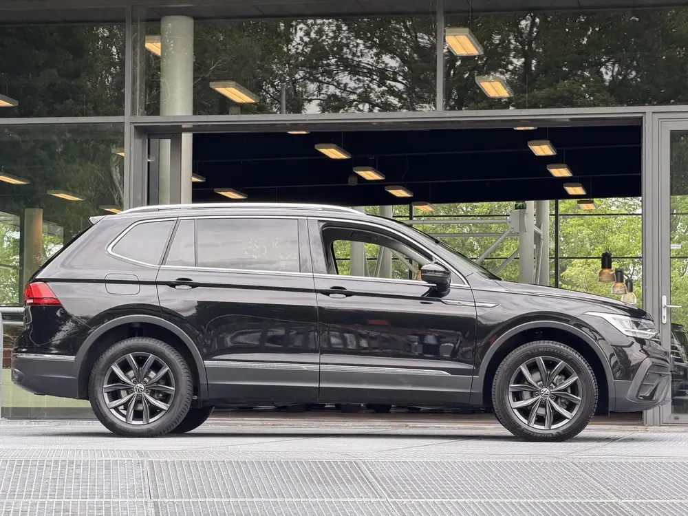 Volkswagen Tiguan Allspace 1.5 TSI Life 7p Automaat 150PK | uit 2023, foto 19
