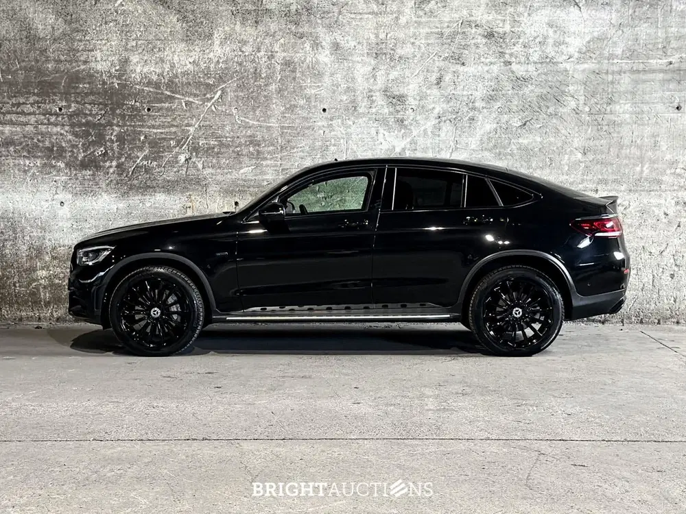 Mercedes-Benz GLC GLC Coupé GLC300e 4M Business Solution AMG uit 2021, foto 20