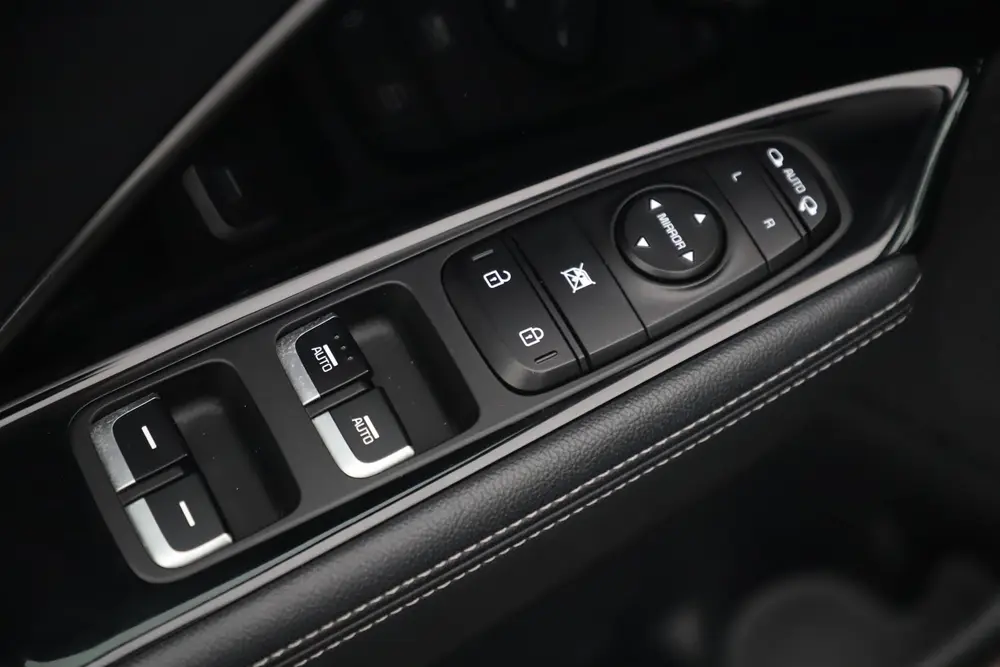 Kia Niro 1.6 GDi Hybrid DynamicLine 140PK Automaat Half Lede uit 2019, foto 15