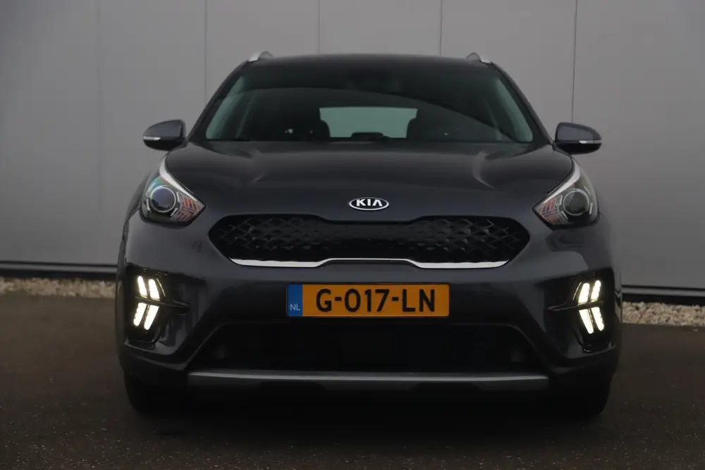 Kia Niro 1.6 GDi Hybrid DynamicLine 140PK Automaat Half Lede uit 2019, foto 2