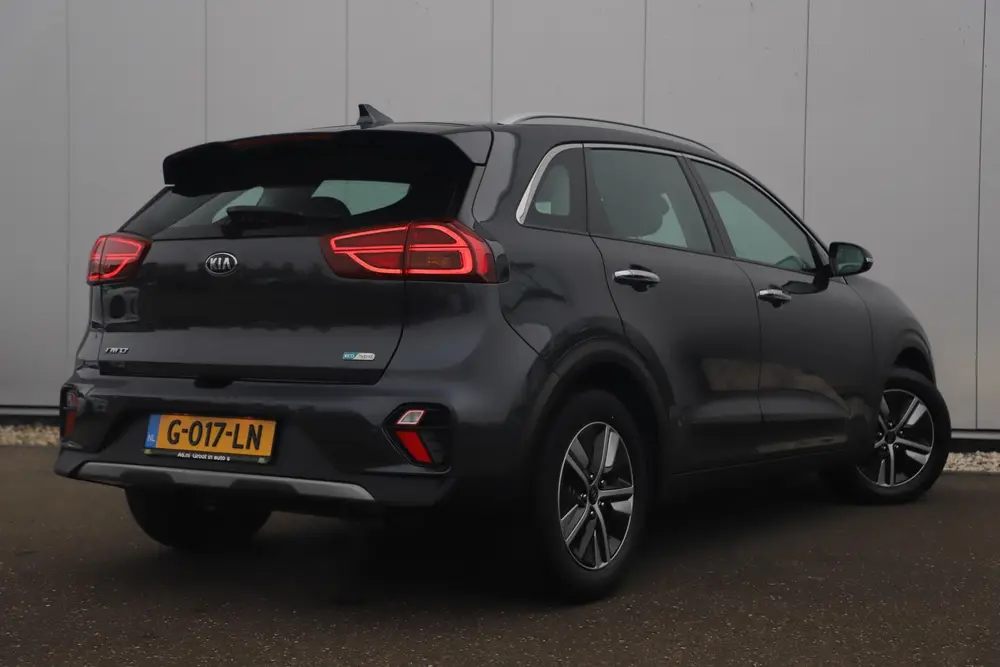 Kia Niro 1.6 GDi Hybrid DynamicLine 140PK Automaat Half Lede uit 2019, foto 4