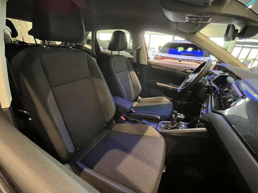 Volkswagen Polo 1.0 TSI Life Edition | Automaat | Navigatie uit 2024, foto 11