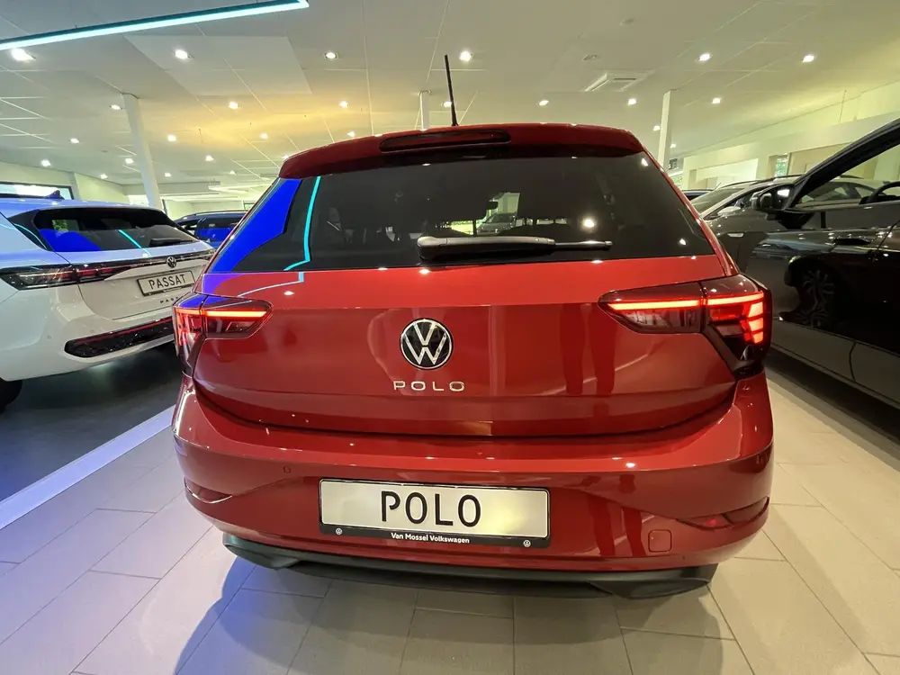 Volkswagen Polo 1.0 TSI Life Edition | Automaat | Navigatie uit 2024, foto 9