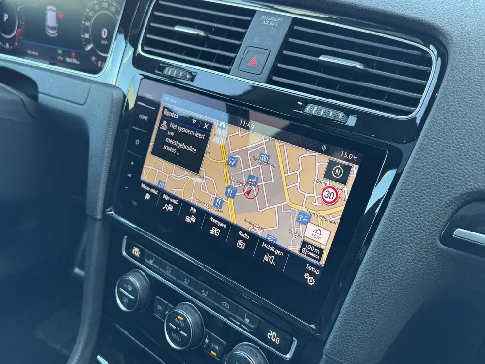 Volkswagen Golf 7,5 R Performance 2.0 TSI 301pk 4Motion DSG uit 2019, foto 8