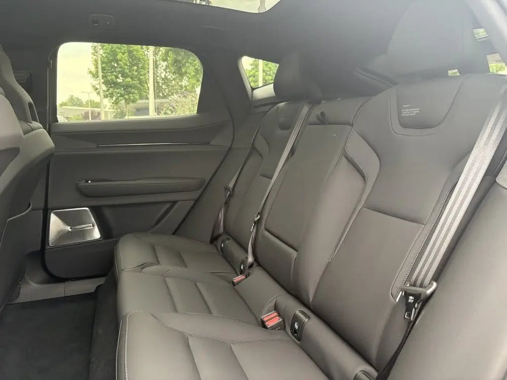 Polestar 3 Long Range Dual Motor uit 2025, foto 13