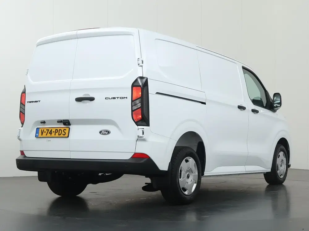 Ford Transit Custom 300 uit 2024, foto 2