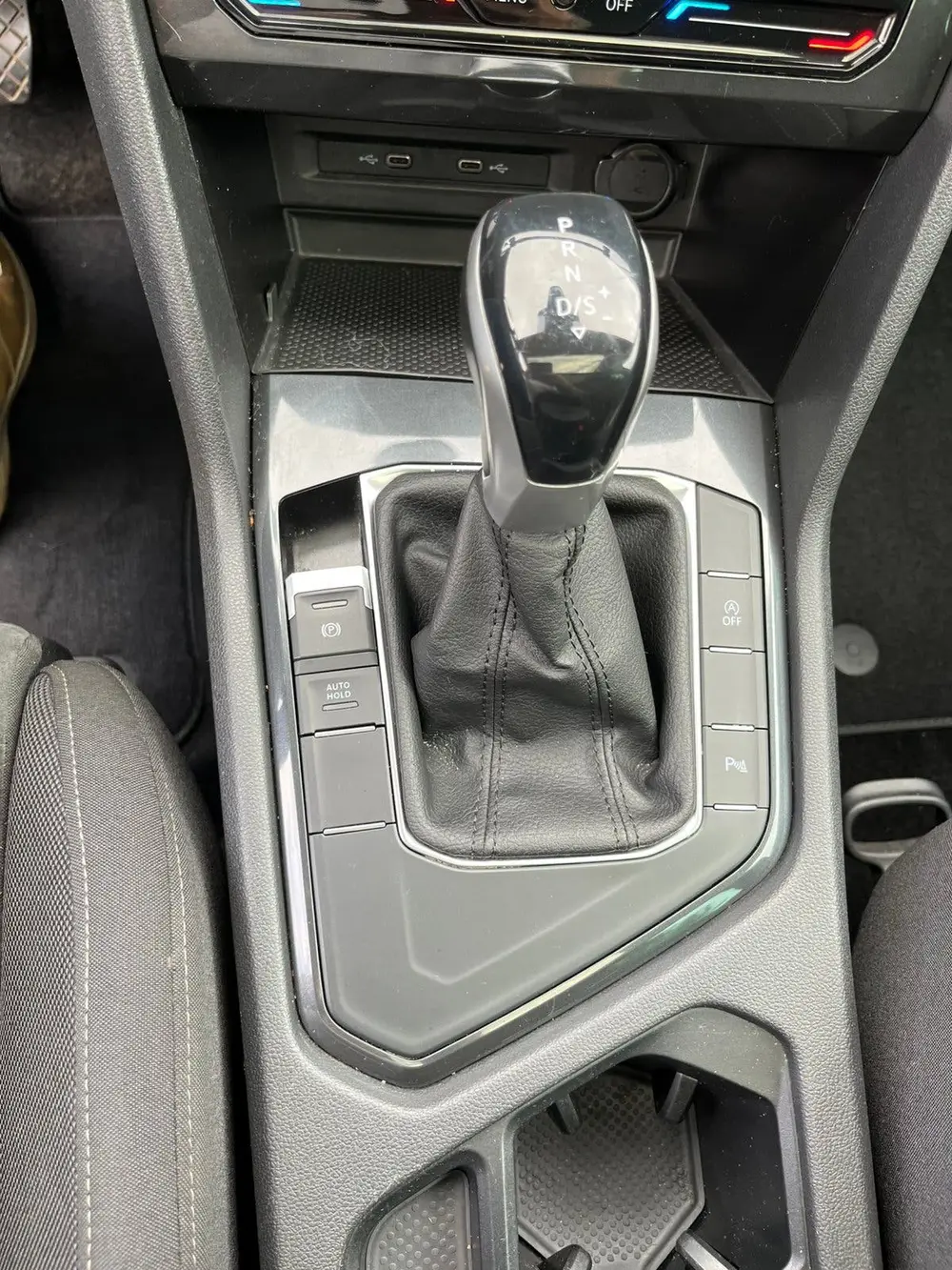 Volkswagen Tiguan 1.5 TSI elegance150pk DSG 2022 Grijs uit 2022, foto 10