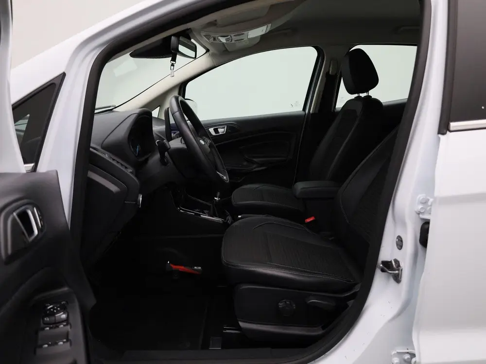 Ford EcoSport 1.0 EcoBoost Titanium uit 2021, foto 9