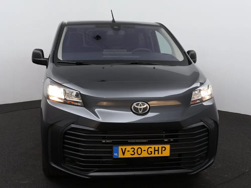 Toyota Proace Challenger Extra Range 75 kWh uit 2024, foto 13