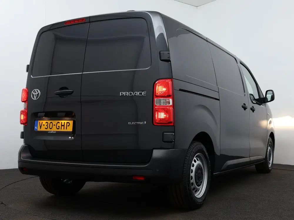 Toyota Proace Challenger Extra Range 75 kWh uit 2024, foto 2