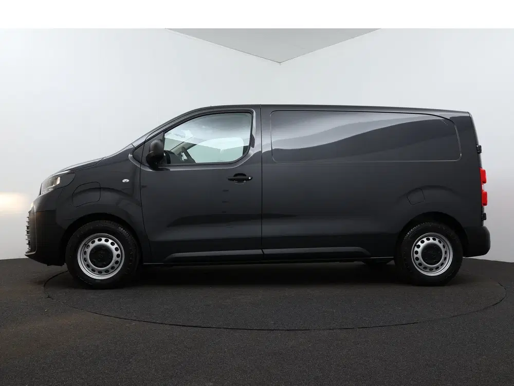 Toyota Proace Challenger Extra Range 75 kWh uit 2024, foto 3