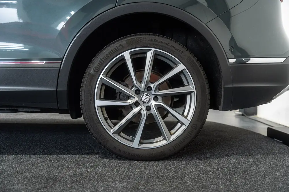 SEAT Tarraco uit 2019, foto 16