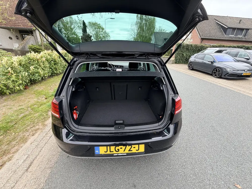 Volkswagen Golf 1.5 TSI DSG 150PK R-Line•Pano•Navi•Cam uit 2020, foto 19