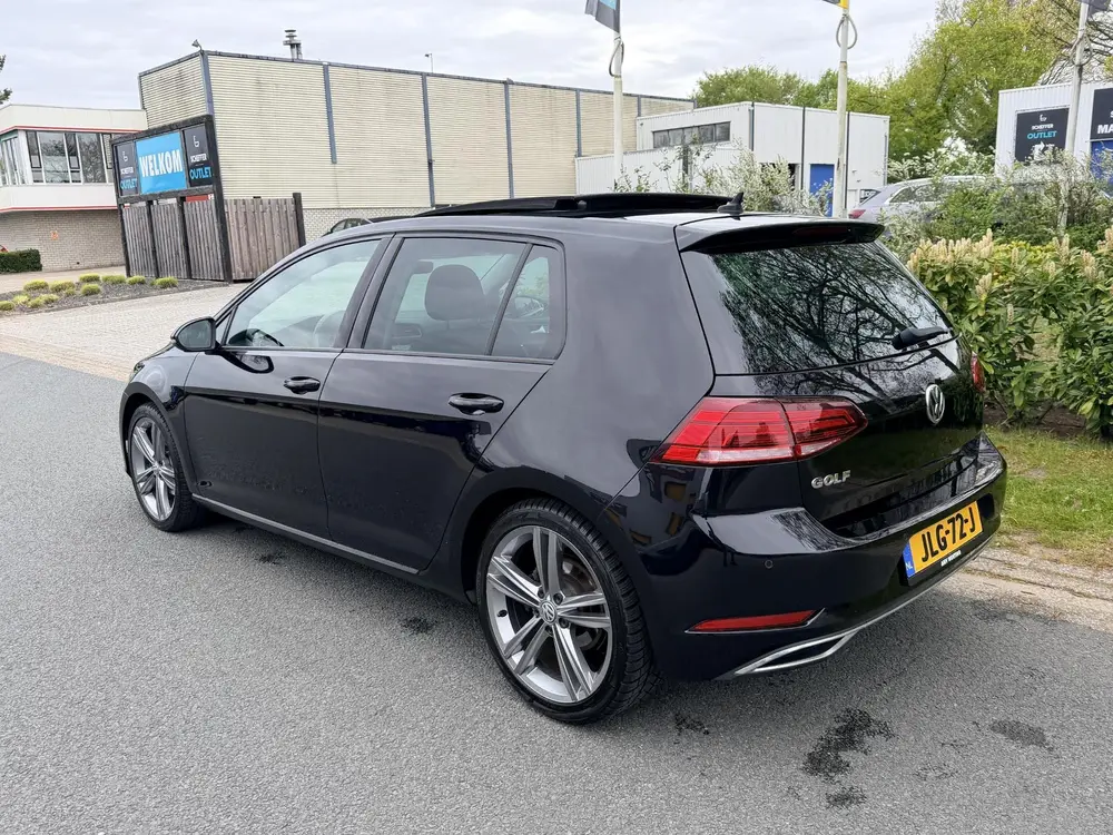 Volkswagen Golf 1.5 TSI DSG 150PK R-Line•Pano•Navi•Cam uit 2020, foto 3