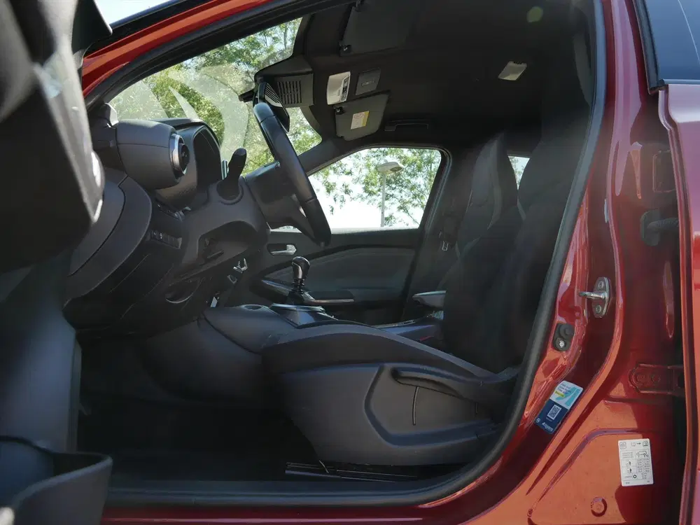 Nissan Juke 1.0 DIG-T 114pk N-Connecta uit 2021, foto 9