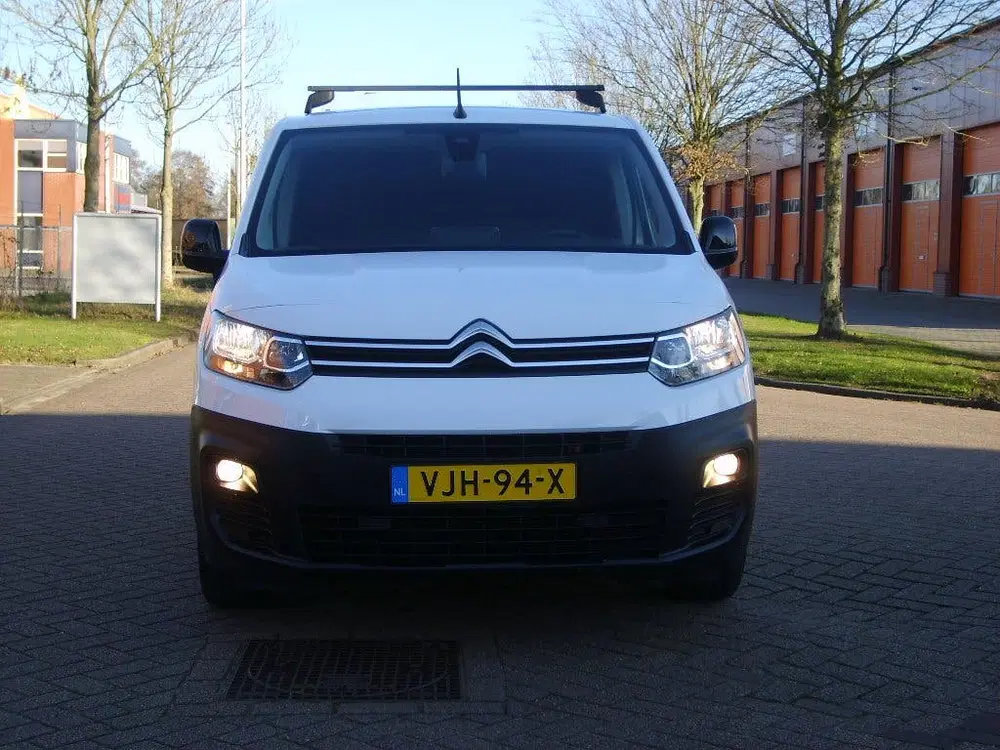 Citroën Berlingo 1.5 BlueHDI Driver (bj 2021) uit 2021, foto 2