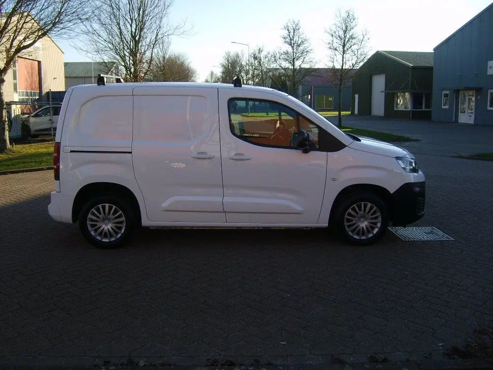 Citroën Berlingo 1.5 BlueHDI Driver (bj 2021) uit 2021, foto 4