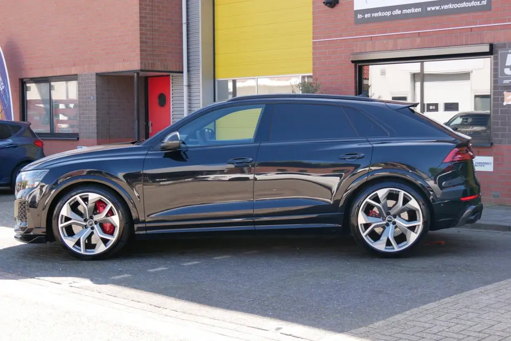 Audi RS Q8 4.0tfsi v8.quattro.keramisch.carbon.alcant uit 2020, foto 4