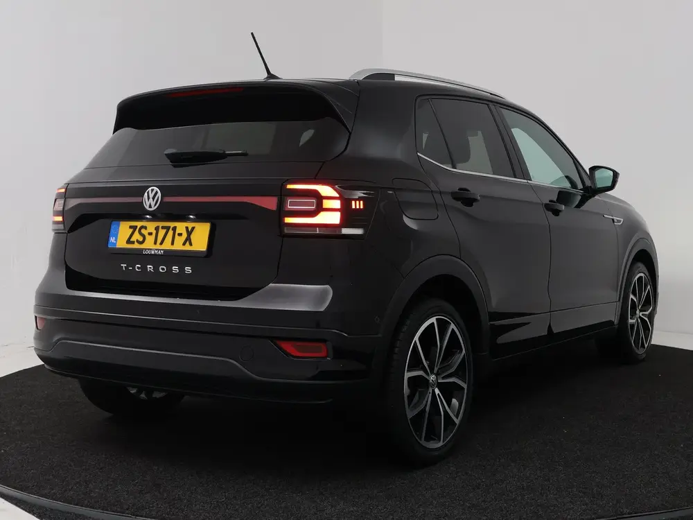Volkswagen T-Cross 1.0 TSI R-Line | Virtual Cockpit | Naviga uit 2019, foto 2