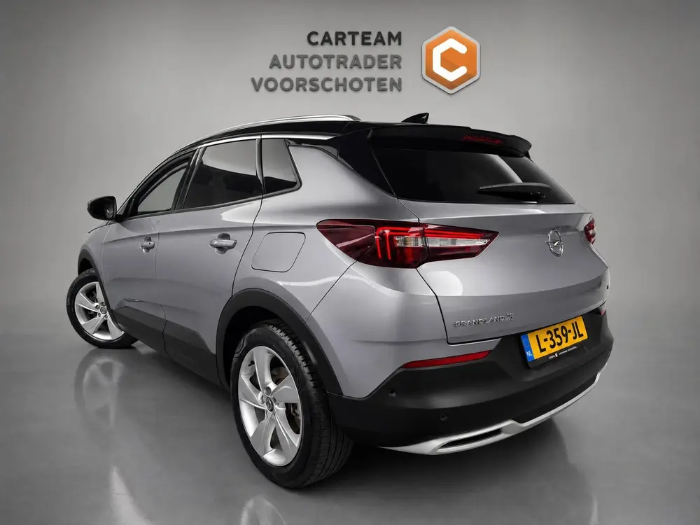 Opel Grandland X 1.6 Turbo Hybrid Business Elegance uit 2021, foto 2